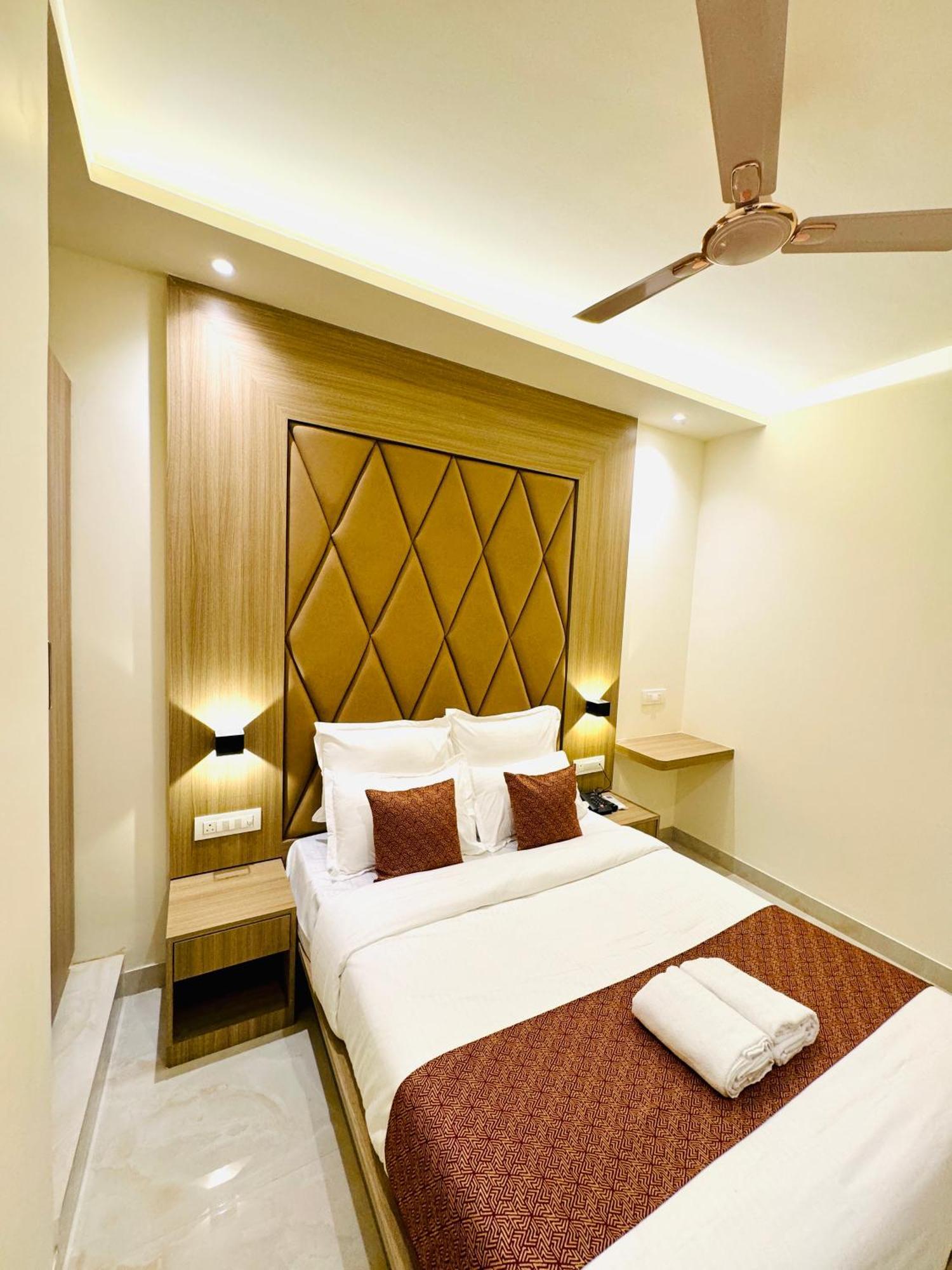 Hotel Bellamont مومباي المظهر الخارجي الصورة