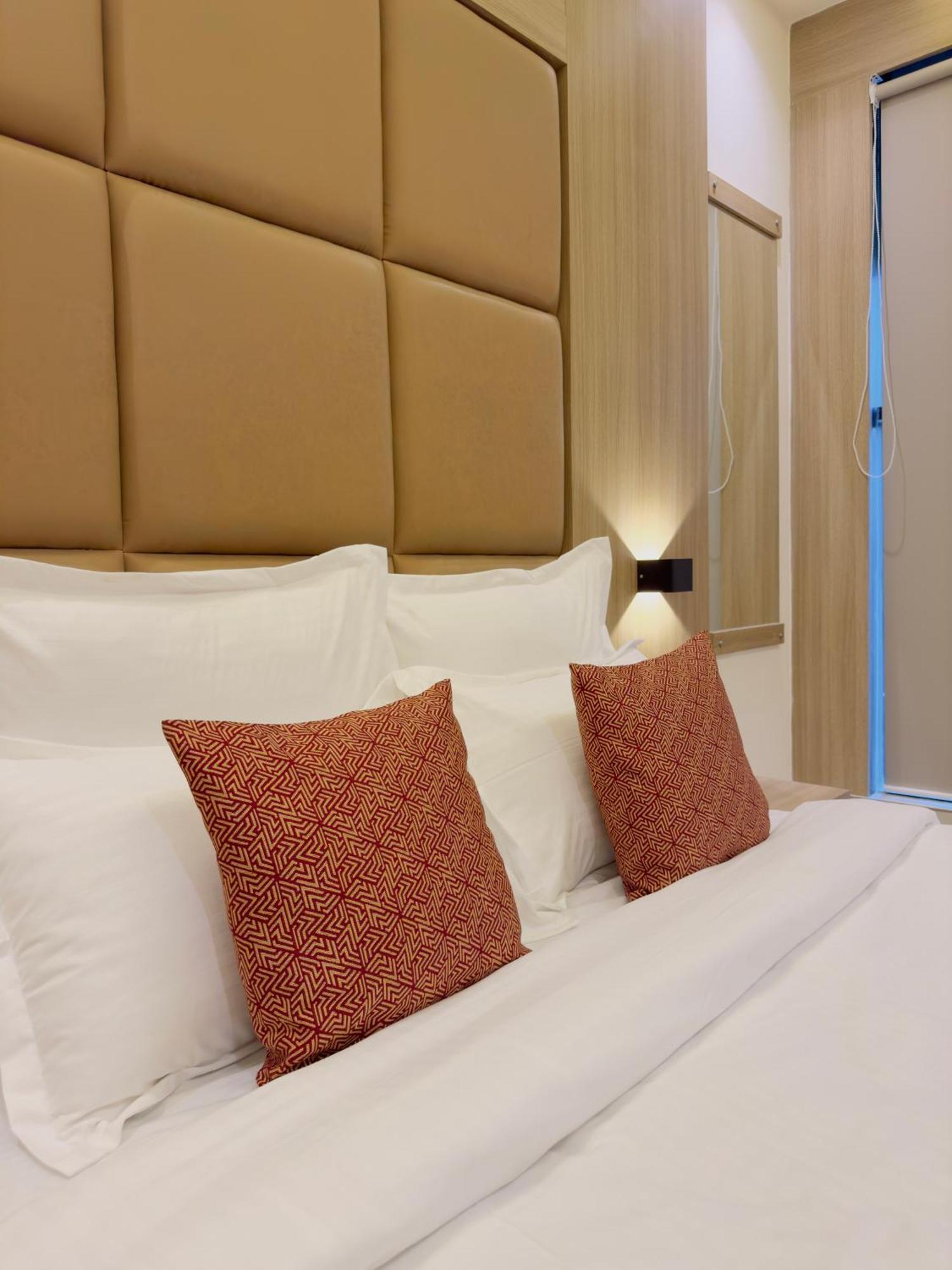Hotel Bellamont مومباي المظهر الخارجي الصورة