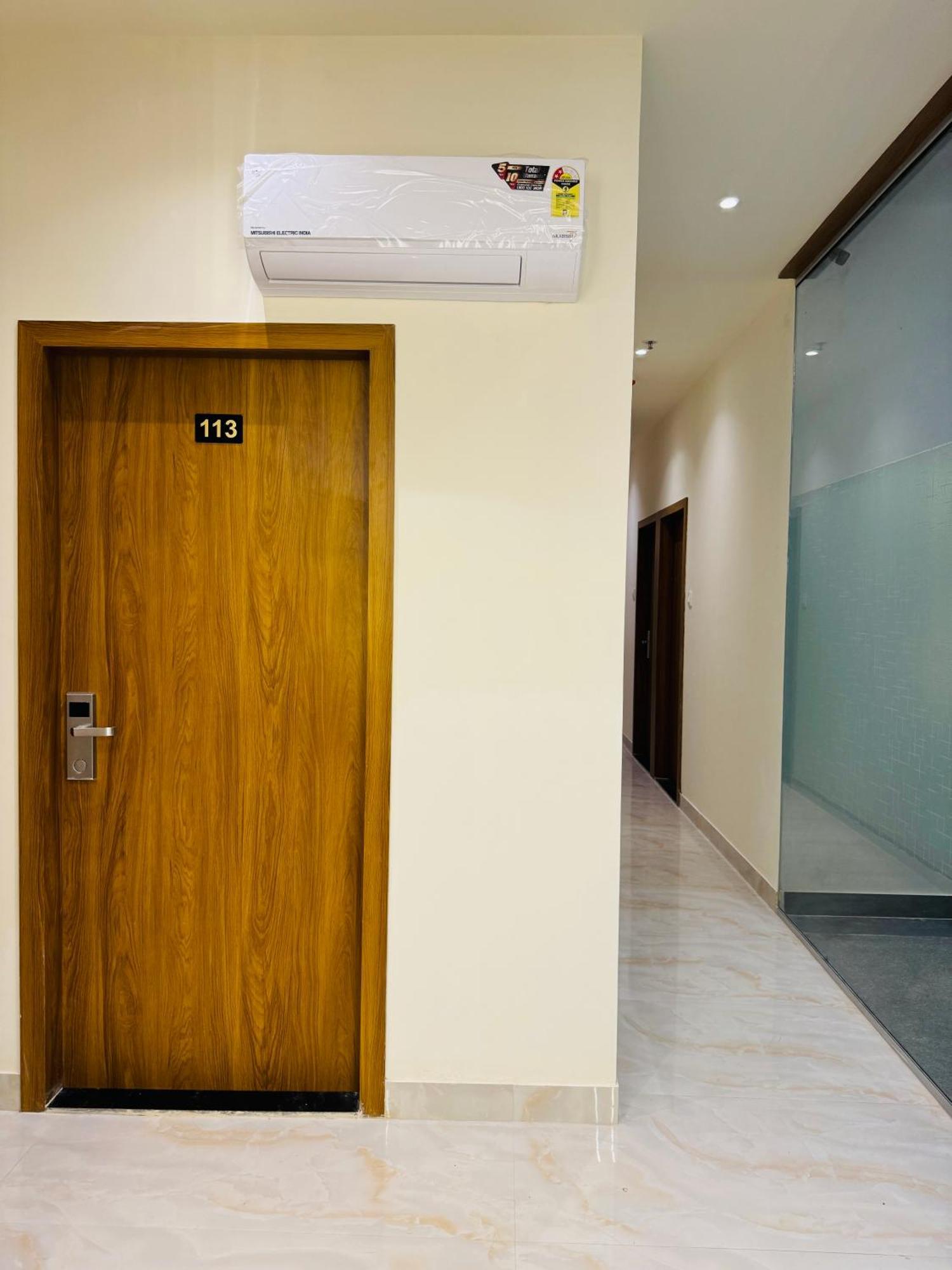 Hotel Bellamont مومباي المظهر الخارجي الصورة