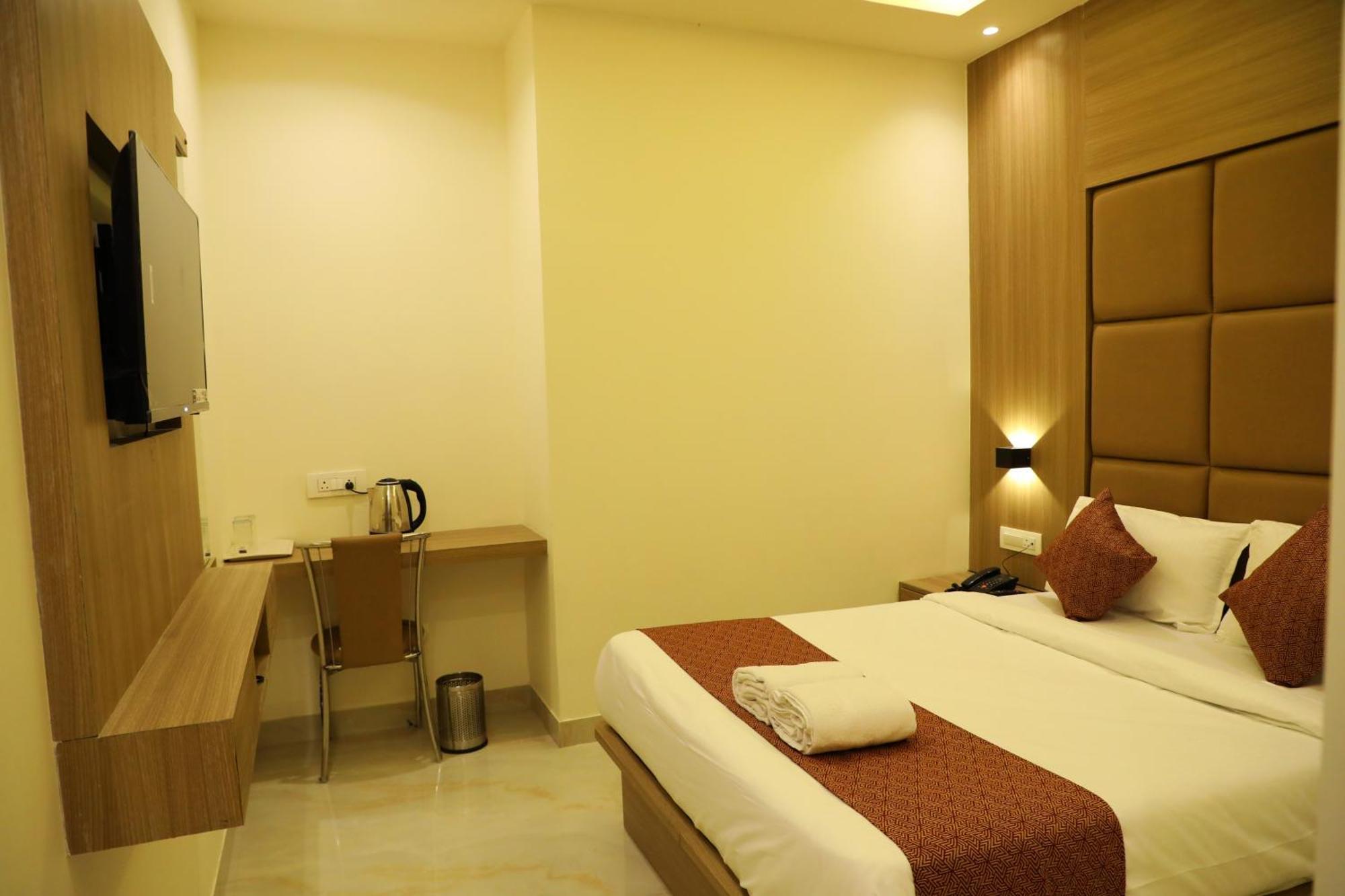 Hotel Bellamont مومباي المظهر الخارجي الصورة