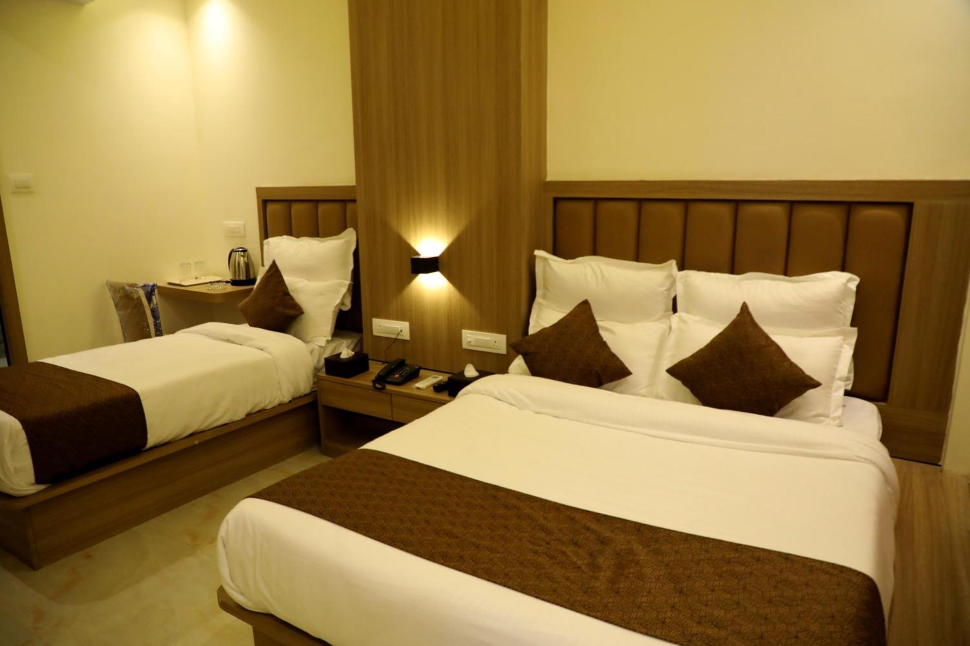Hotel Bellamont مومباي المظهر الخارجي الصورة